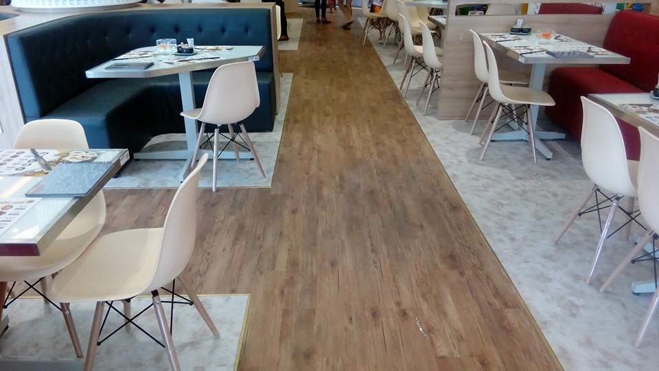 Không gian bừng sáng cùng sàn nhựa PVC