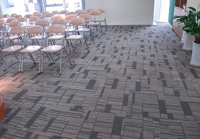 Không gian bừng sáng cùng sàn nhựa PVC