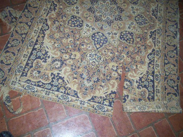 Tuổi thọ không bền khi sử dụng thảm kém chất lượng